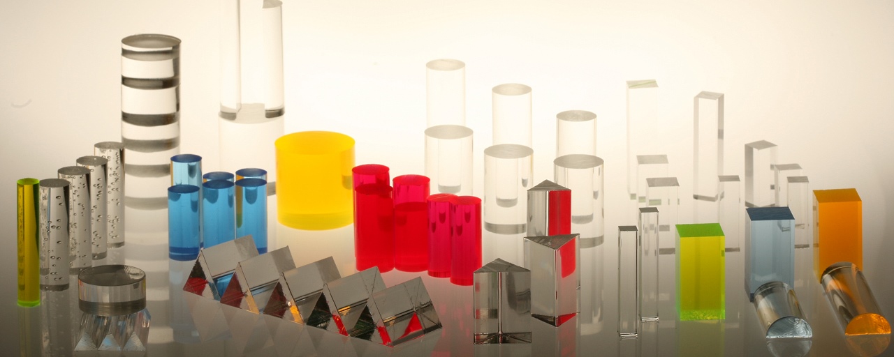 Organiskā stikla profili Organiskā stikla profili