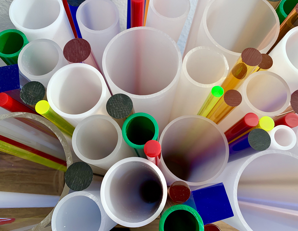 Ekstrudētie akrīla stieņi un profiļi Ekstrudētie akrīla stieņi un profiļi