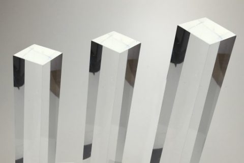 Organiskā stikla kvadrātveida stieņi Organiskā stikla kvadrātveida stieņi