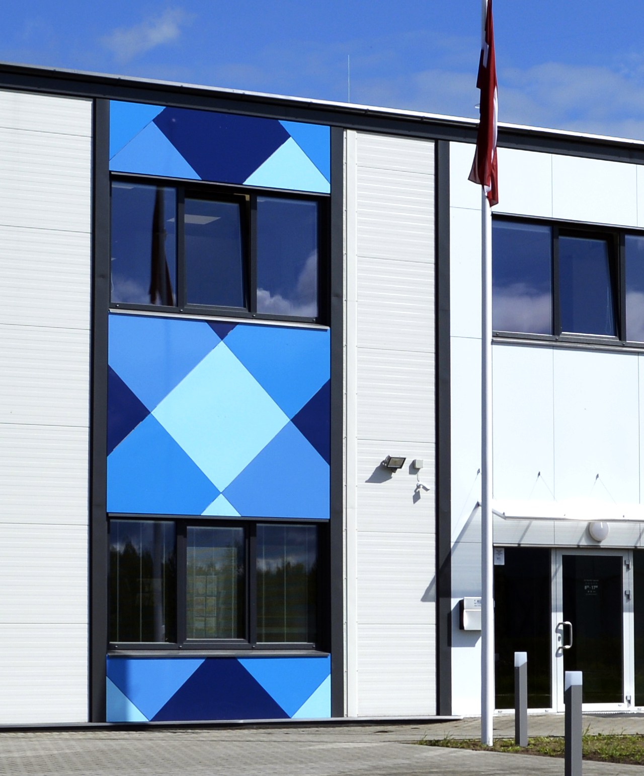 NEOBOND paneļu krāsas uz pasūtījuma NEOBOND paneļu krāsas uz pasūtījuma